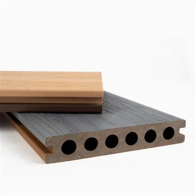 Capped WPC Decking